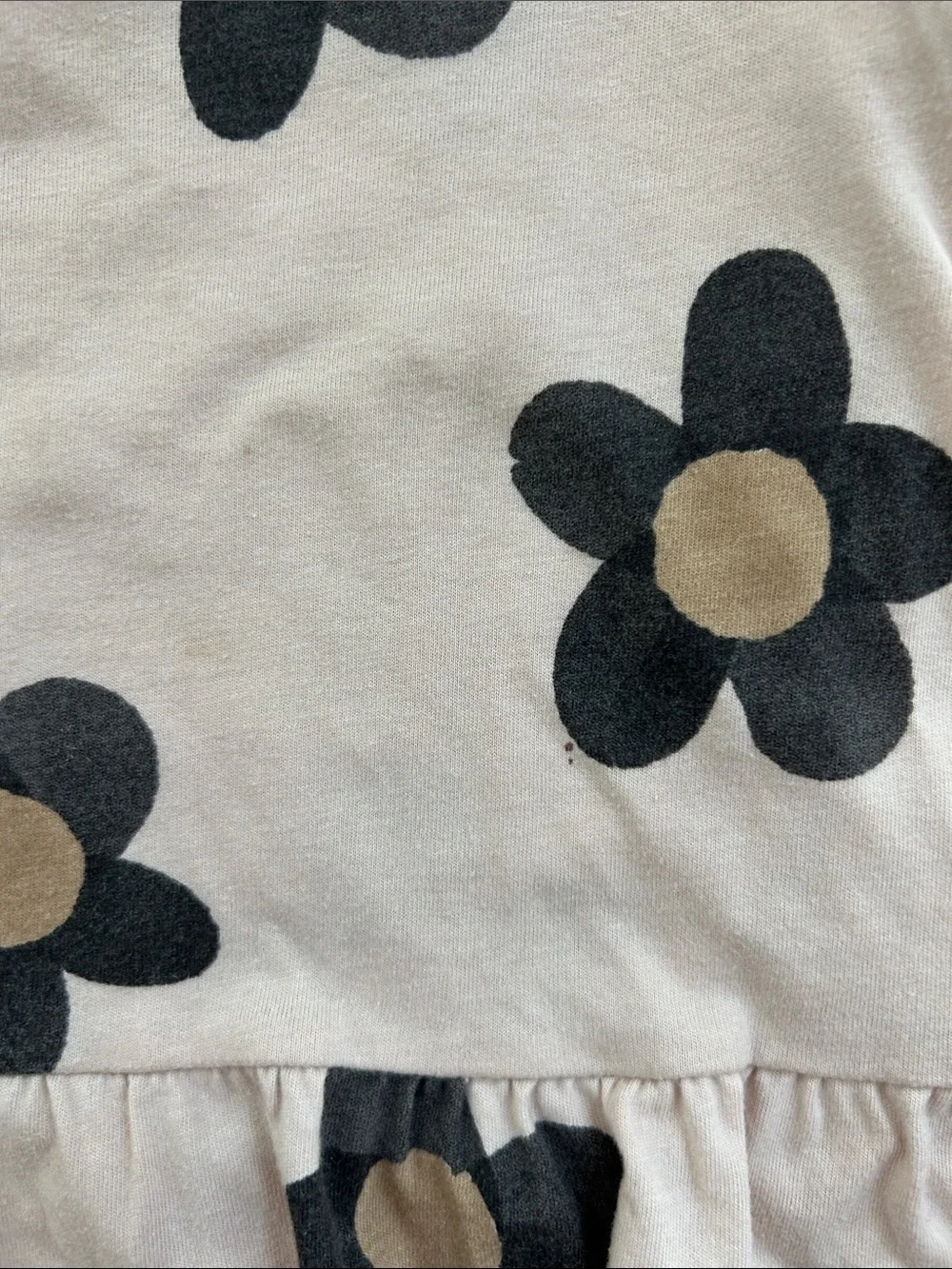 FLOWER POWER Carter’s size 4T matching set
